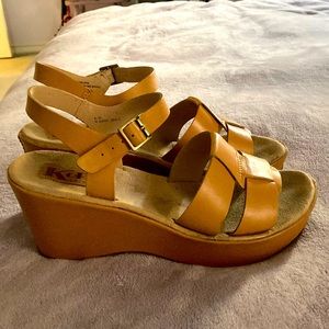 Korkease platform sandals